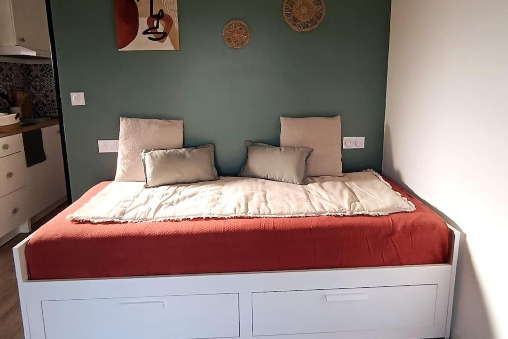Chalet Cosy Avec Option Jacuzzi Saint-Genes-de-Fronsac 外观 照片